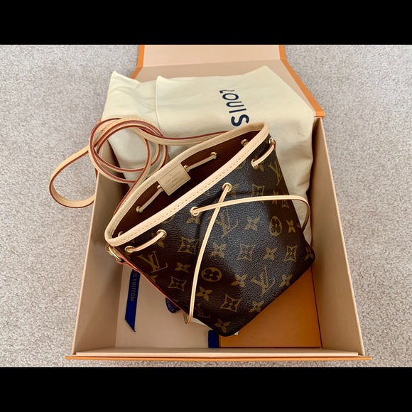 🔥 🔥 Louis Vuitton Nano Noe Cross body bag - Picture 4 of 8